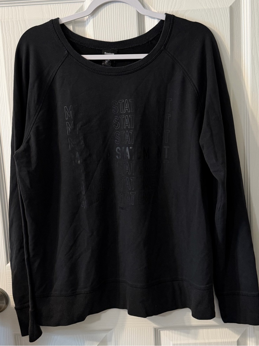 Reebok Black Logo-Print Crew Sweatshirt